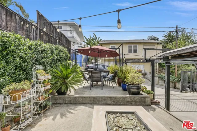 $1,450,000 | 1462 Sunset Boulevard, Los Angeles, CA 90026