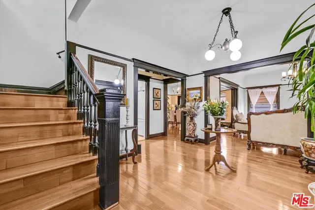 $1,450,000 | 1462 Sunset Boulevard, Los Angeles, CA 90026