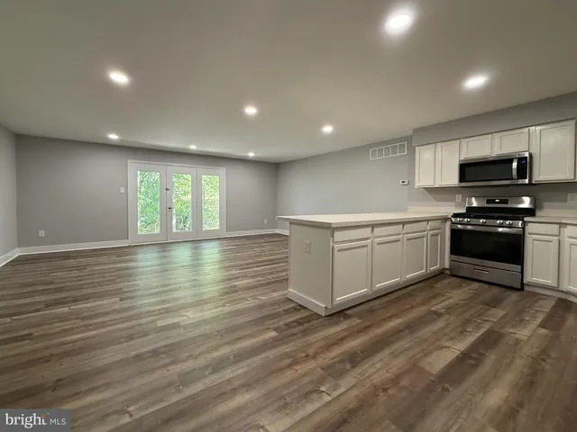 $2,700 | 404 Dylan Drive, Unit 66, Lansdale, PA 19446