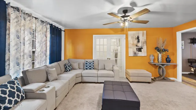 $344,900 | 619 Forrest Road, Warsaw, NC 28398