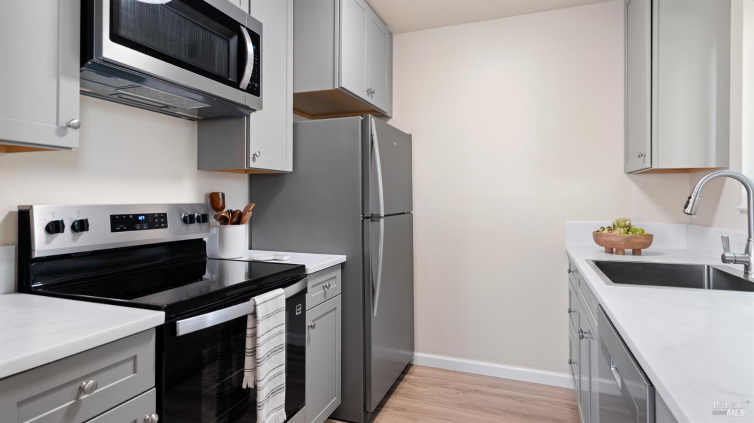 1305 Southwest Boulevard, Unit A Rohnert Park, CA 94928 - Photo 8 of 26