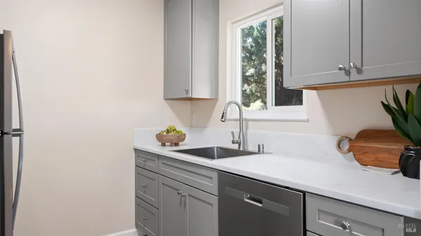 $340,000 | 1305 Southwest Boulevard, Unit A, Rohnert Park, CA 94928