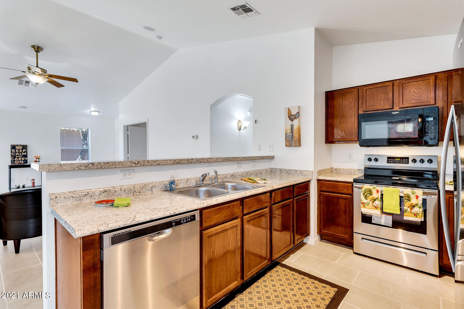 23749 West Pecan Road Buckeye, AZ 85326 - Photo 9 of 37 Kitchen