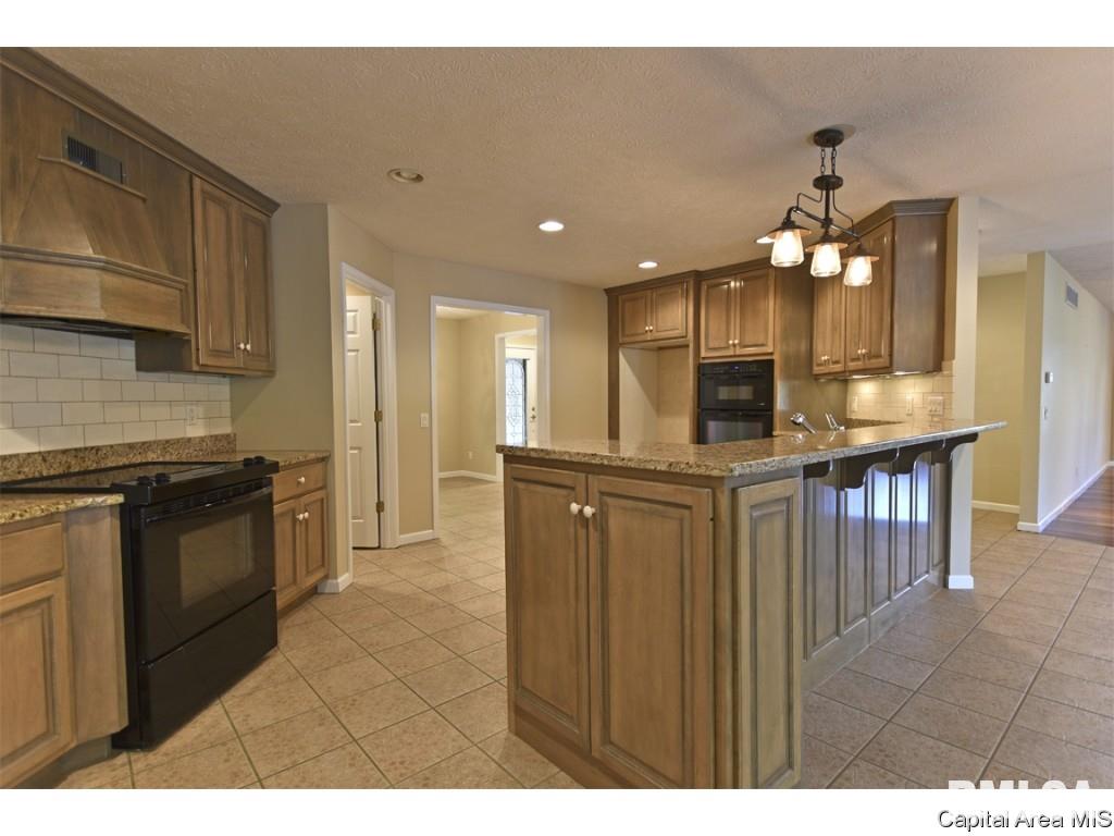 2516 Chicory Drive Springfield, IL 62711 - Photo 11 of 36 Gallery Image 11