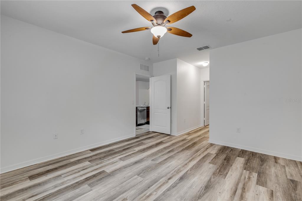 353 Admiralty Court Edgewater, FL 32141 - Photo 21 of 56