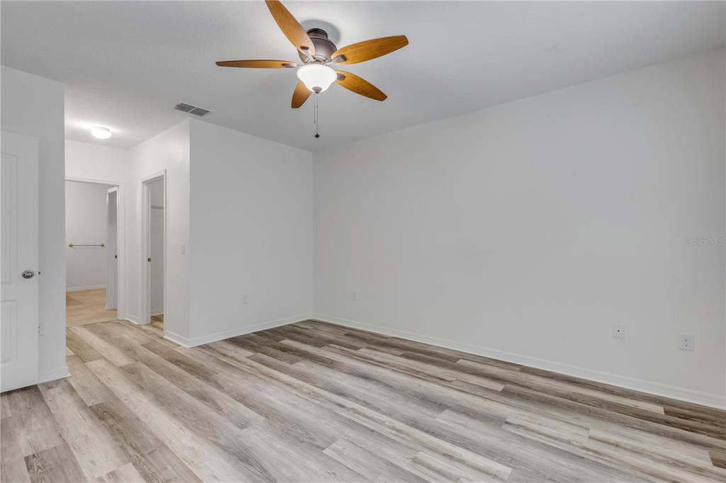 353 Admiralty Court Edgewater, FL 32141 - Photo 22 of 56 a view of room