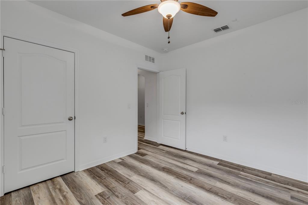353 Admiralty Court Edgewater, FL 32141 - Photo 32 of 56