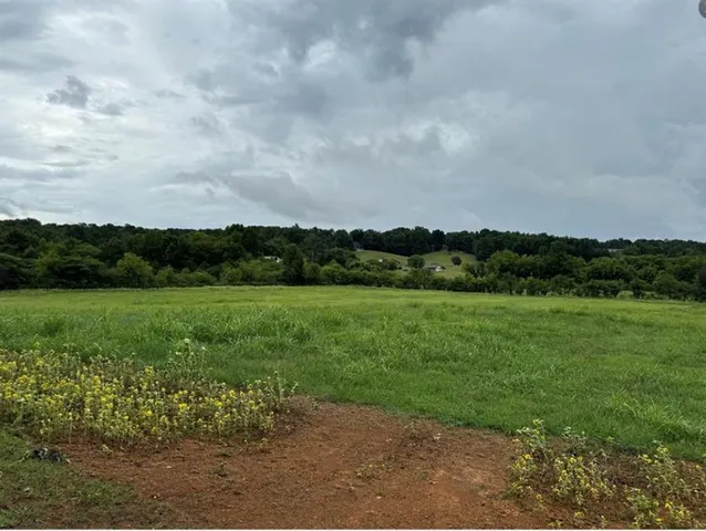 $1,200,000 | 526 Spring Place Road Northeast, White, GA 30184