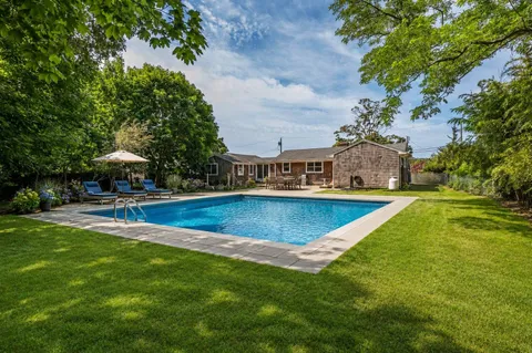 $987,000 | 27 West Side Avenue, East Quogue, NY 11942