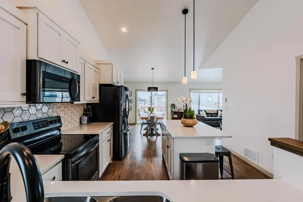 $415,000 | 5230 10th Street West, West Fargo, ND 58078