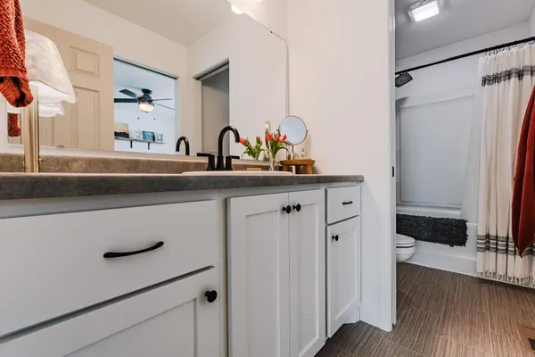 $415,000 | 5230 10th Street West, West Fargo, ND 58078