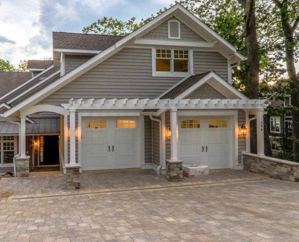 136 Birch Walnut Drive, Williams Bay, WI 53191