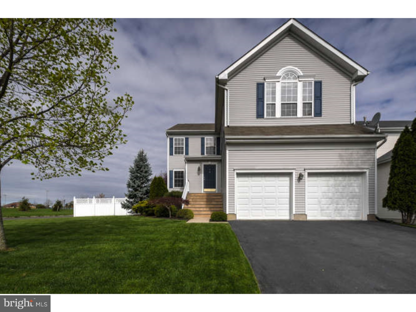 1 Greenbrook Drive Columbus, NJ 08022 - Photo 2 of 25