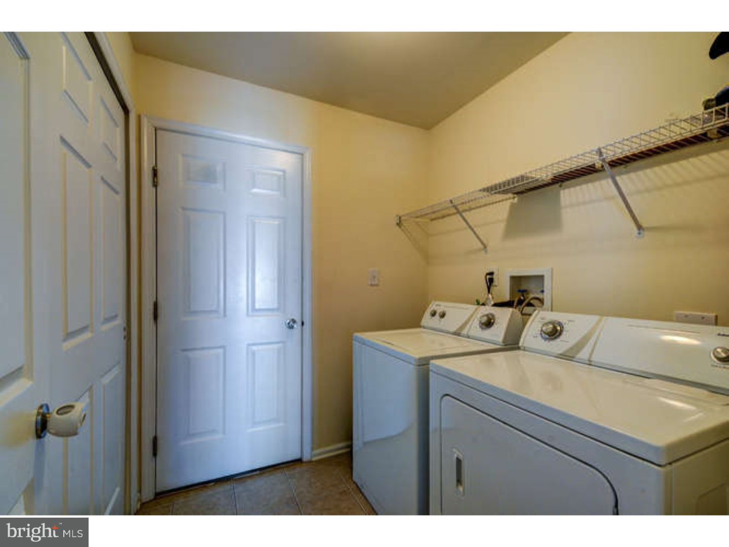 1 Greenbrook Drive Columbus, NJ 08022 - Photo 11 of 25