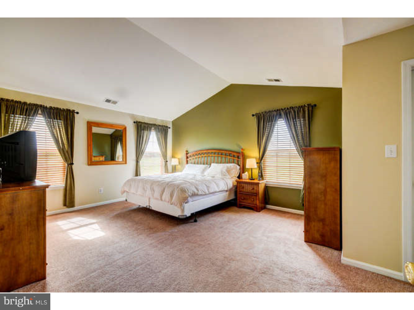 1 Greenbrook Drive Columbus, NJ 08022 - Photo 19 of 25