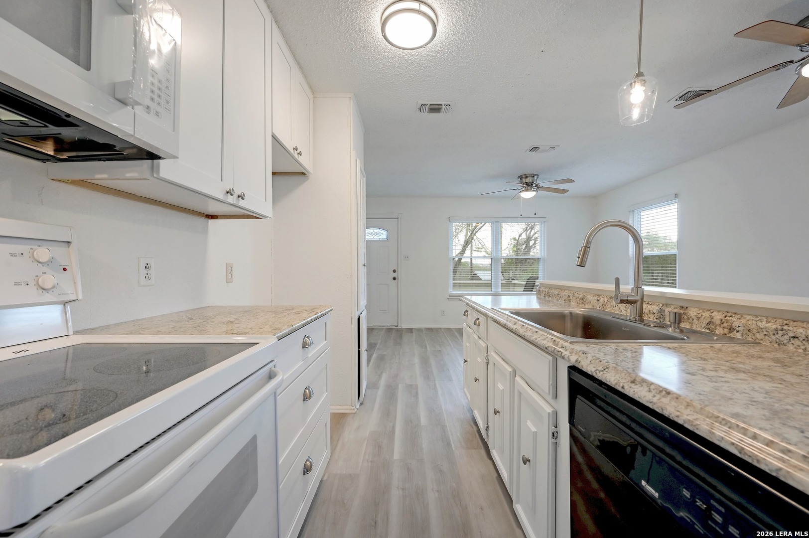 3118 Tanglewood Trail Spring Branch, TX 78070 - Photo 11 of 28