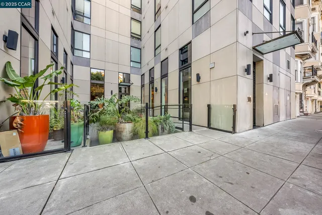 $524,888 | 1515 15th Street, Unit 501, San Francisco, CA 94103