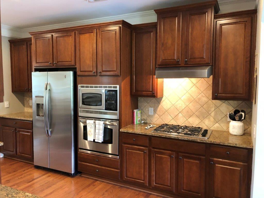 2016 Manchester Way Roswell, GA 30075 - Photo 6 of 18