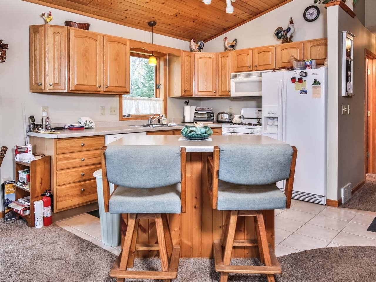526 Spring Lake Road Eagle River, WI 54521 - Photo 8 of 43 Gallery Image 8