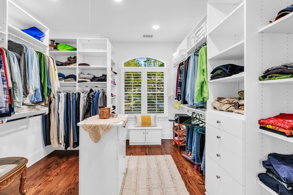703 Cherokee Hill Road Hiawassee, GA 30546 - Photo 10 of 23 a view of a kitchen with fridge and workspace