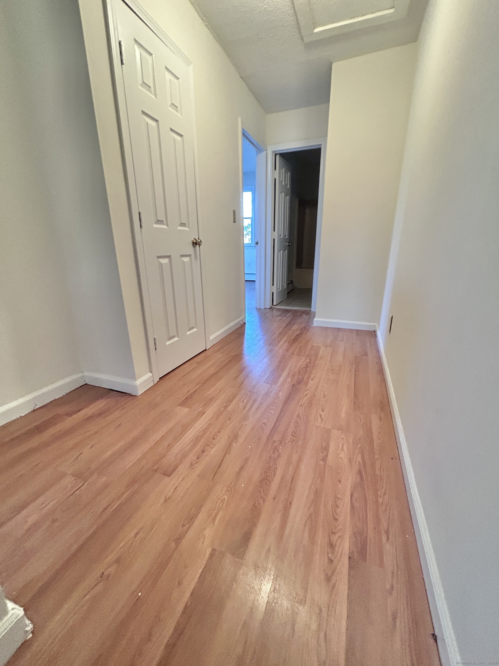 106 Howard Avenue Ansonia, CT 06401 - Photo 34 of 38 HALLWAY