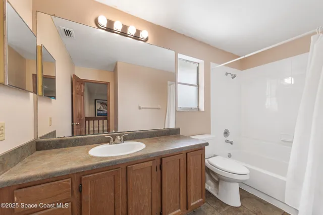 a view of outdoor space yard swimming pool and patio