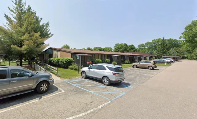 $960 | 6600 Constitution Boulevard, Portage, MI 49024