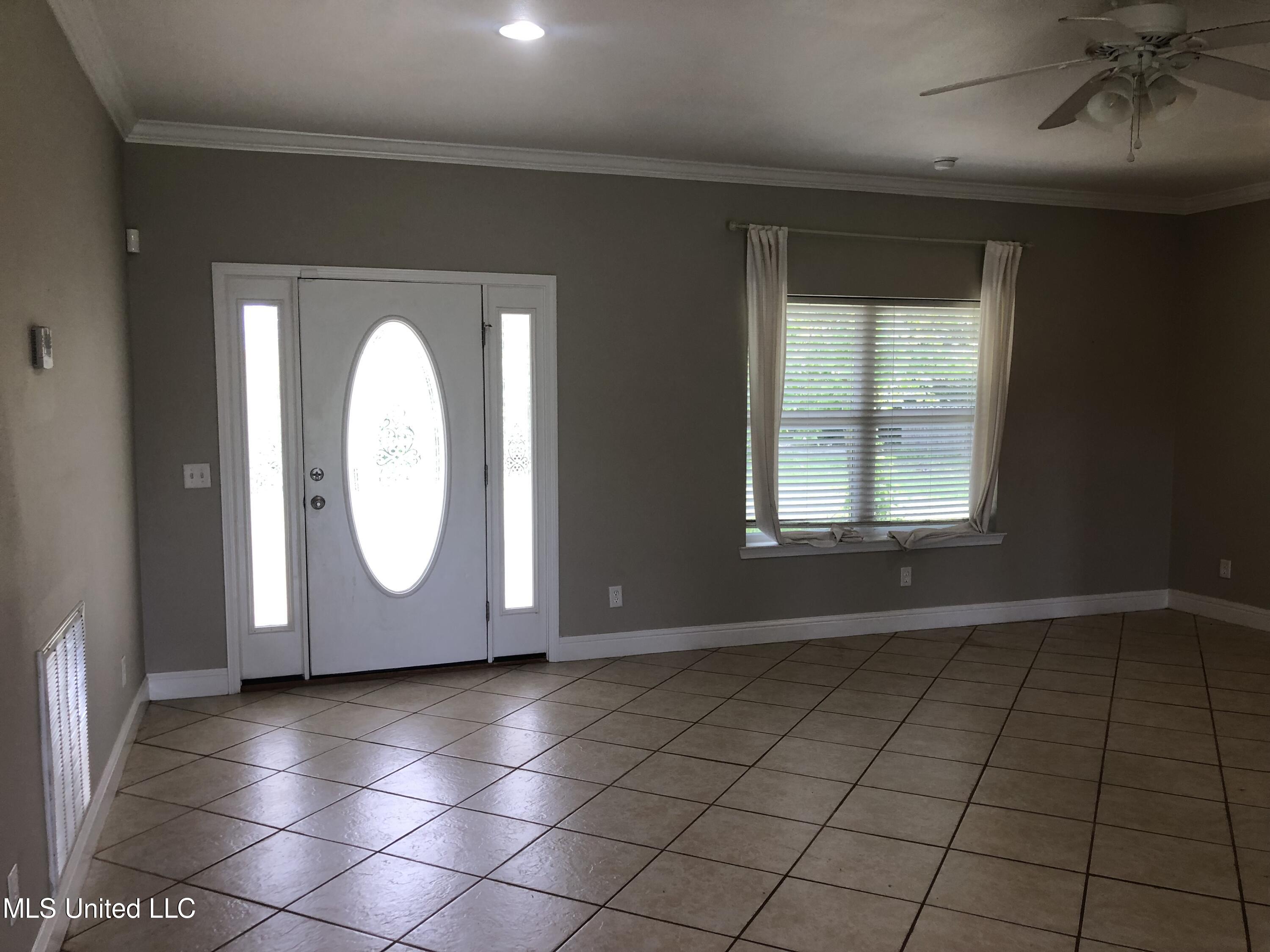 21949 Slider Road Moss Point, MS 39562 - Photo 17 of 59 IMG_2164