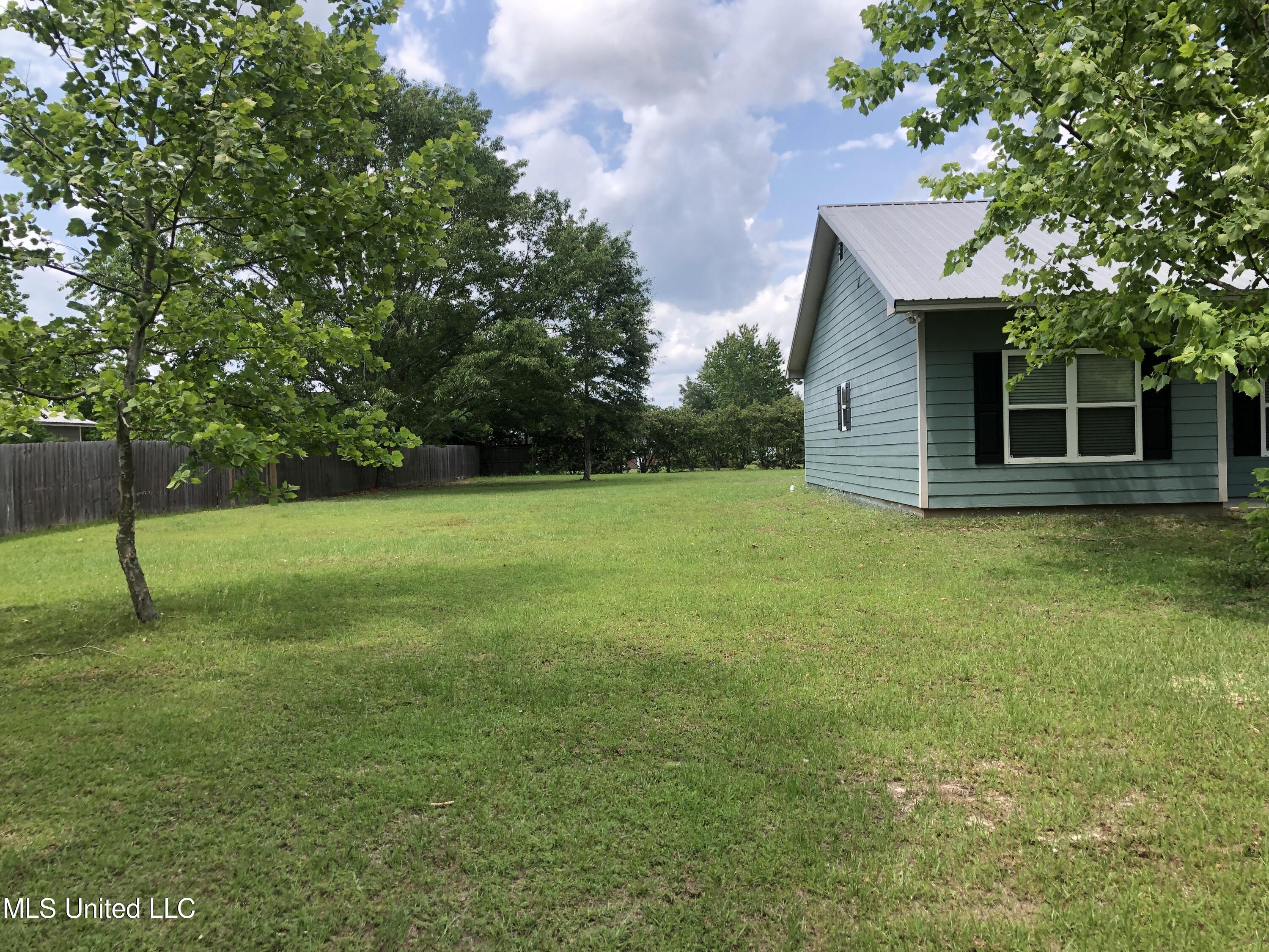 21949 Slider Road Moss Point, MS 39562 - Photo 48 of 59 IMG_2110