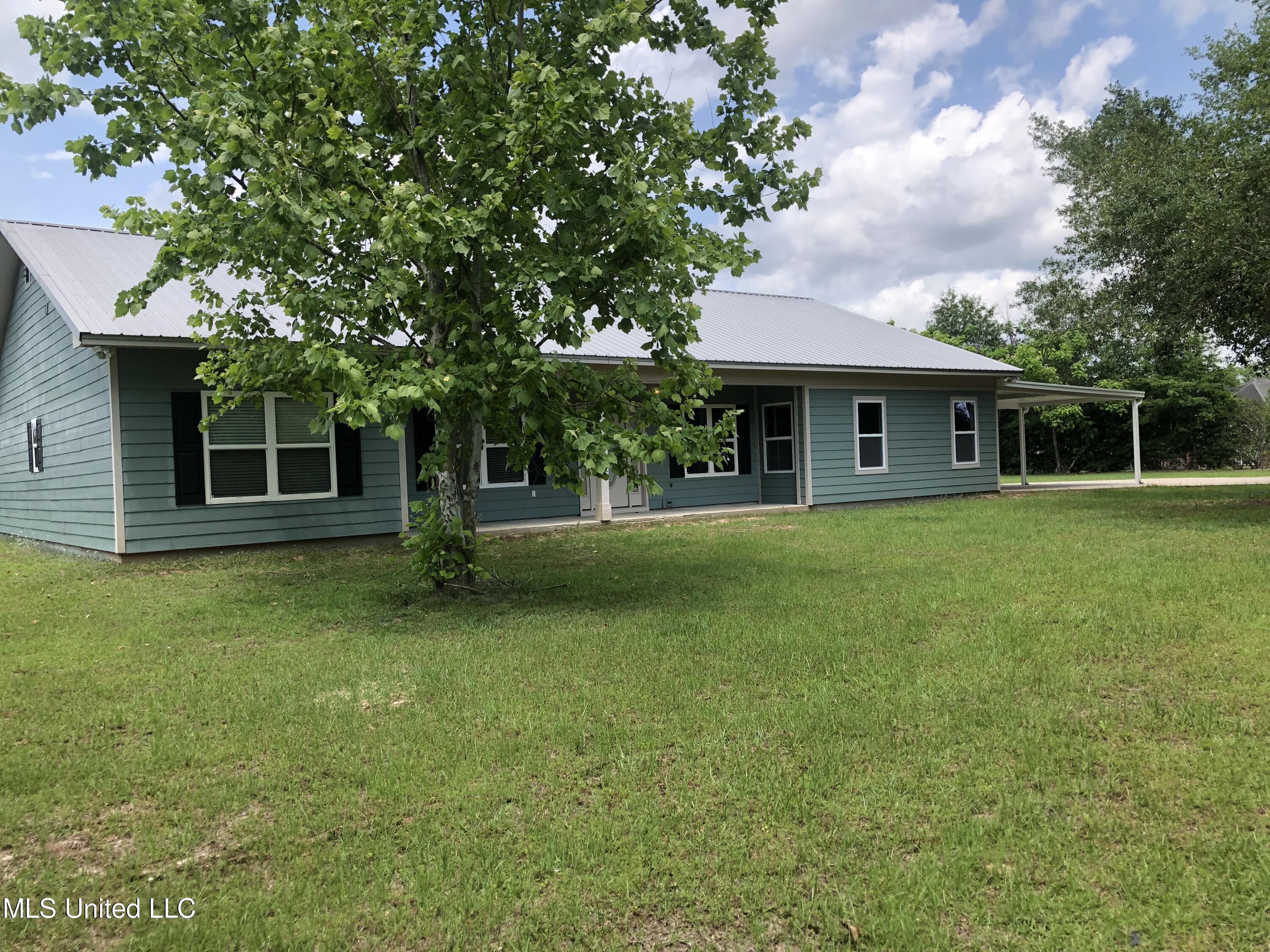 21949 Slider Road Moss Point, MS 39562 - Photo 49 of 59 IMG_2109