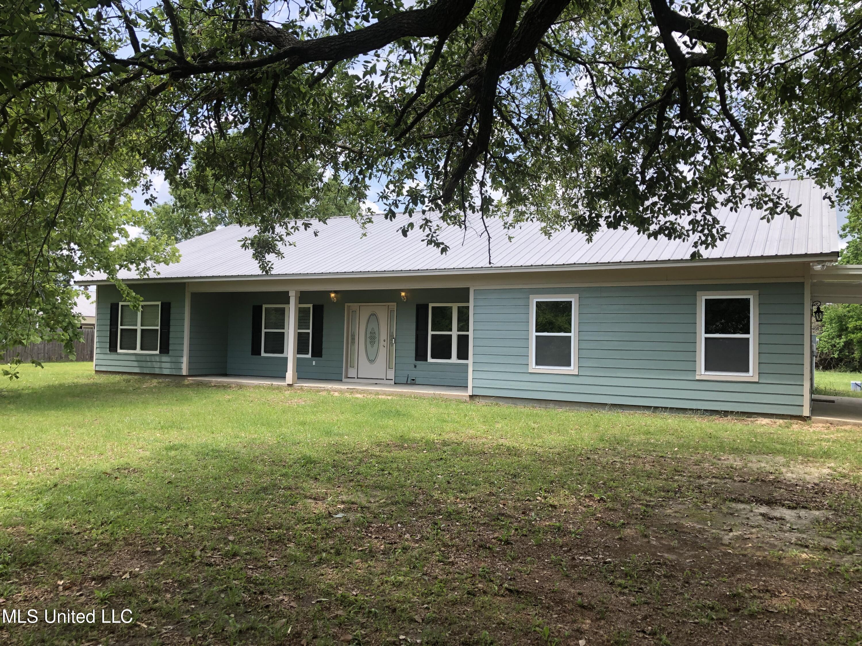 21949 Slider Road Moss Point, MS 39562 - Photo 59 of 59 IMG_2104