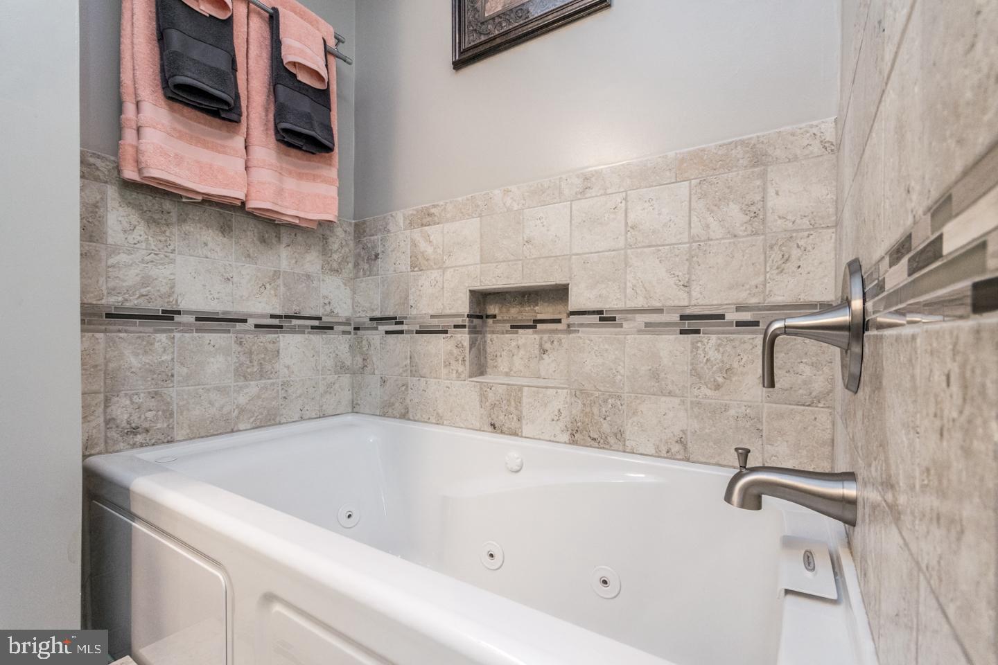 279 Doe Run Road Inwood, WV 25428 - Photo 14 of 24 Jetted Tub