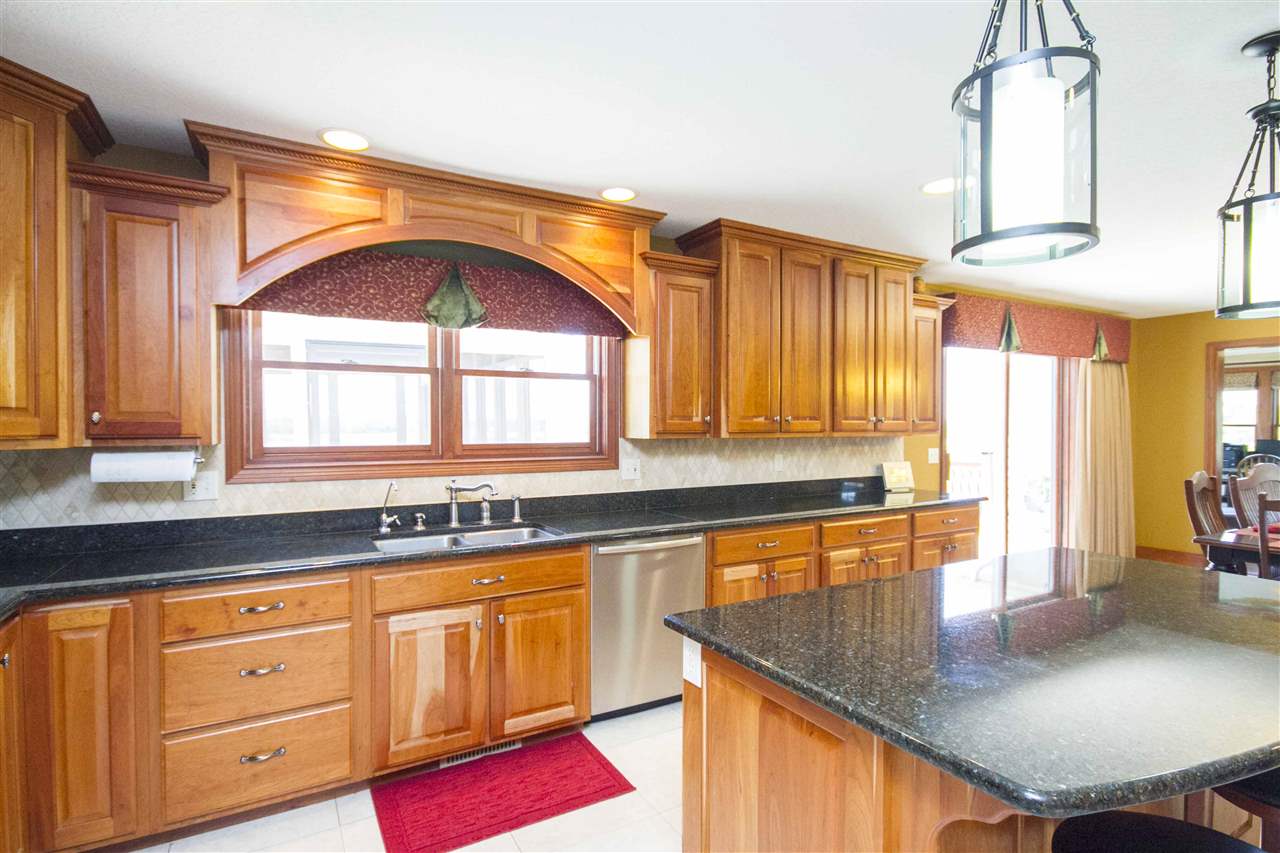 8526 North Mayne Road Roanoke, IN 46783 - Photo 11 of 36 Gallery Image 11