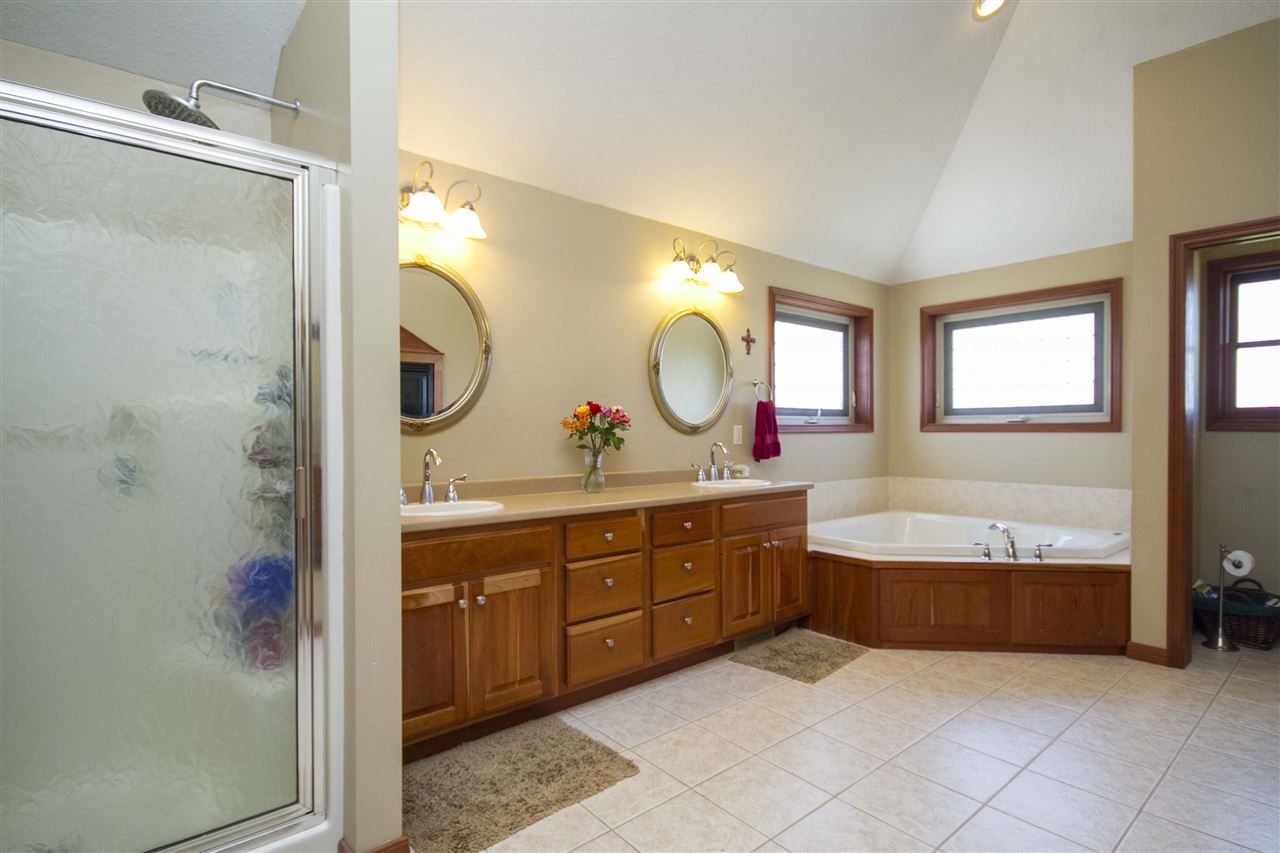 8526 North Mayne Road Roanoke, IN 46783 - Photo 23 of 36 Gallery Image 23