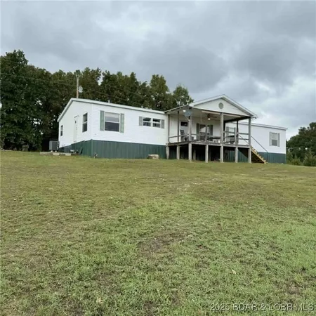 $275,000 | 120 Oak Briar Lane, Iberia, MO 65486