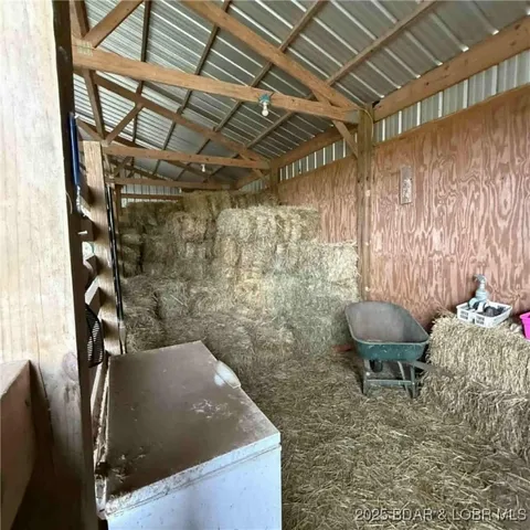 $285,000 | 120 Oak Briar Lane, Iberia, MO 65486