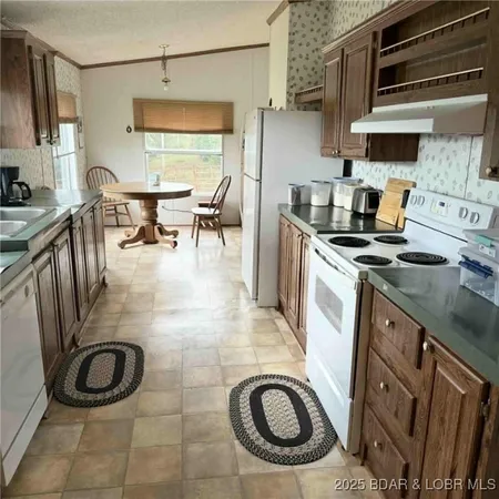 $285,000 | 120 Oak Briar Lane, Iberia, MO 65486