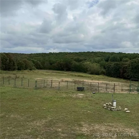 $285,000 | 120 Oak Briar Lane, Iberia, MO 65486