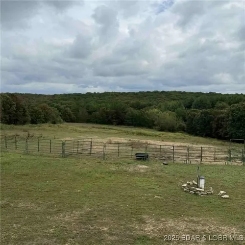 $285,000 | 120 Oak Briar Lane, Iberia, MO 65486