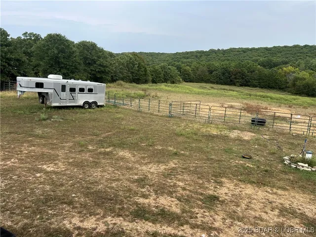 $285,000 | 120 Oak Briar Lane, Iberia, MO 65486