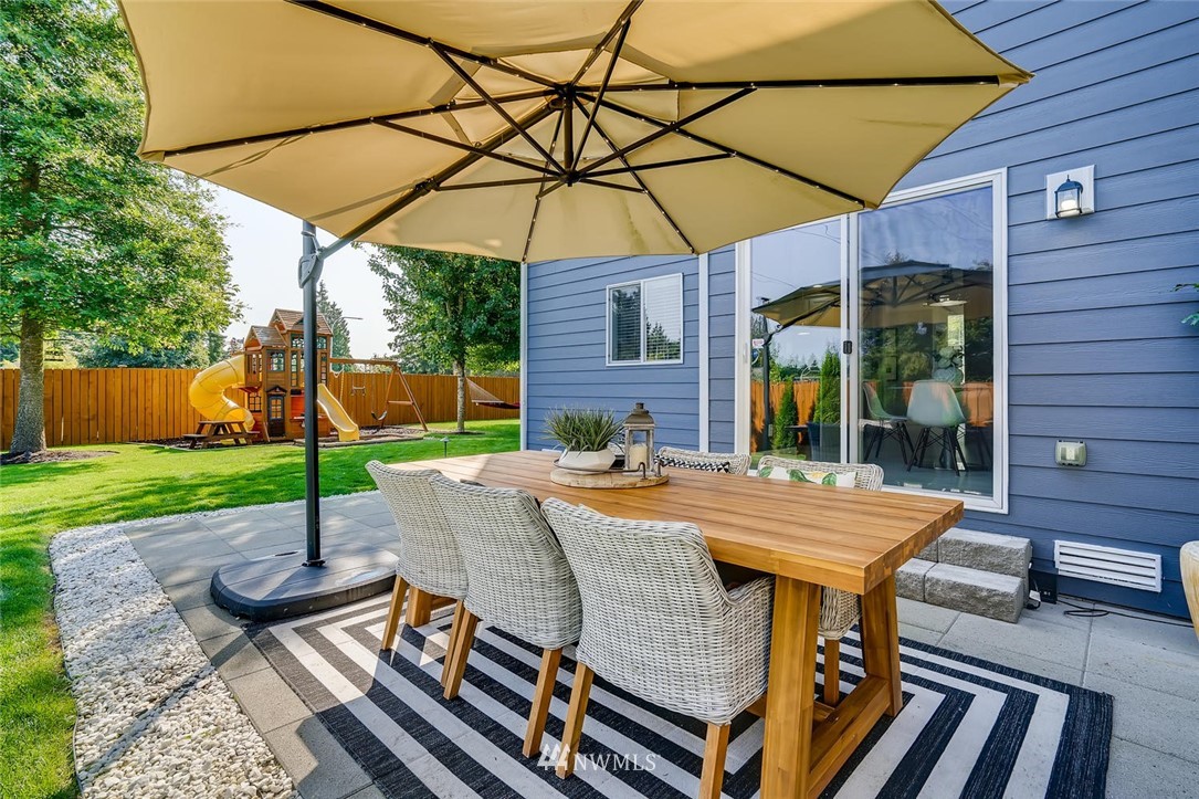 3722 Northeast 12th Street Renton, WA 98056 - Photo 33 of 40 Gallery Image 33