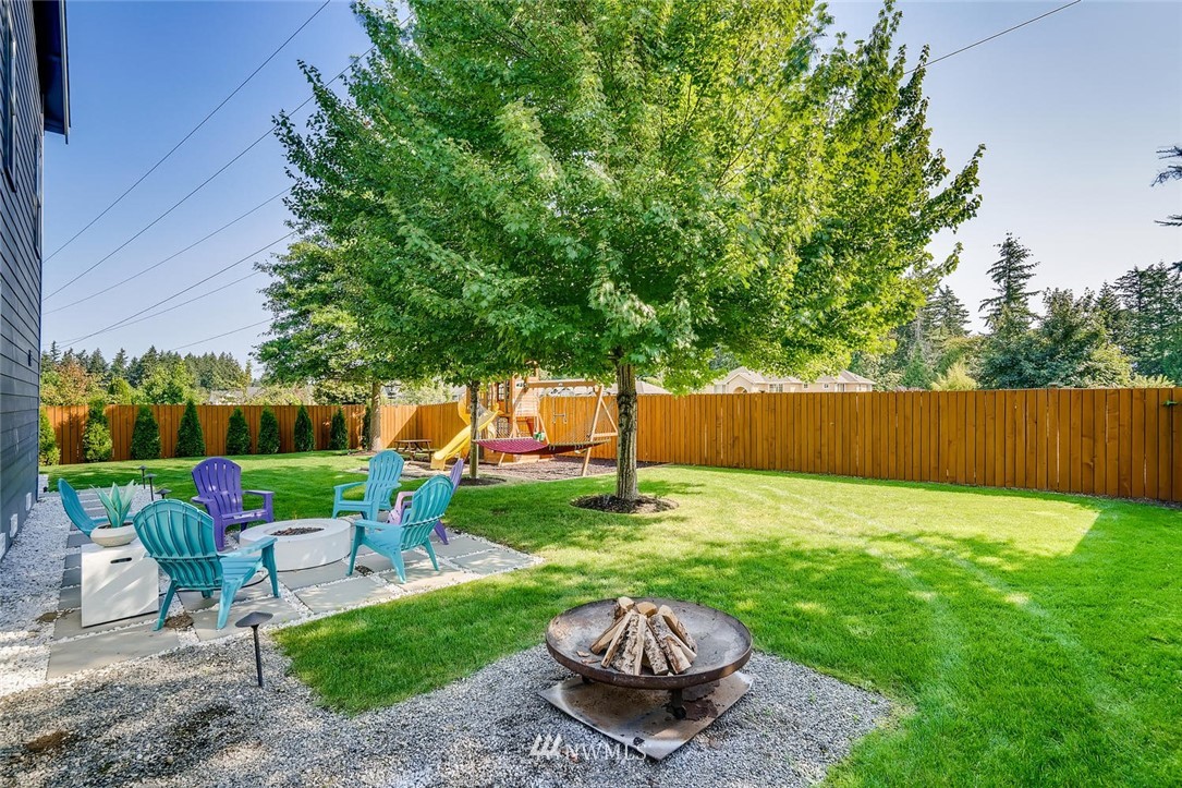 3722 Northeast 12th Street Renton, WA 98056 - Photo 36 of 40 Gallery Image 36
