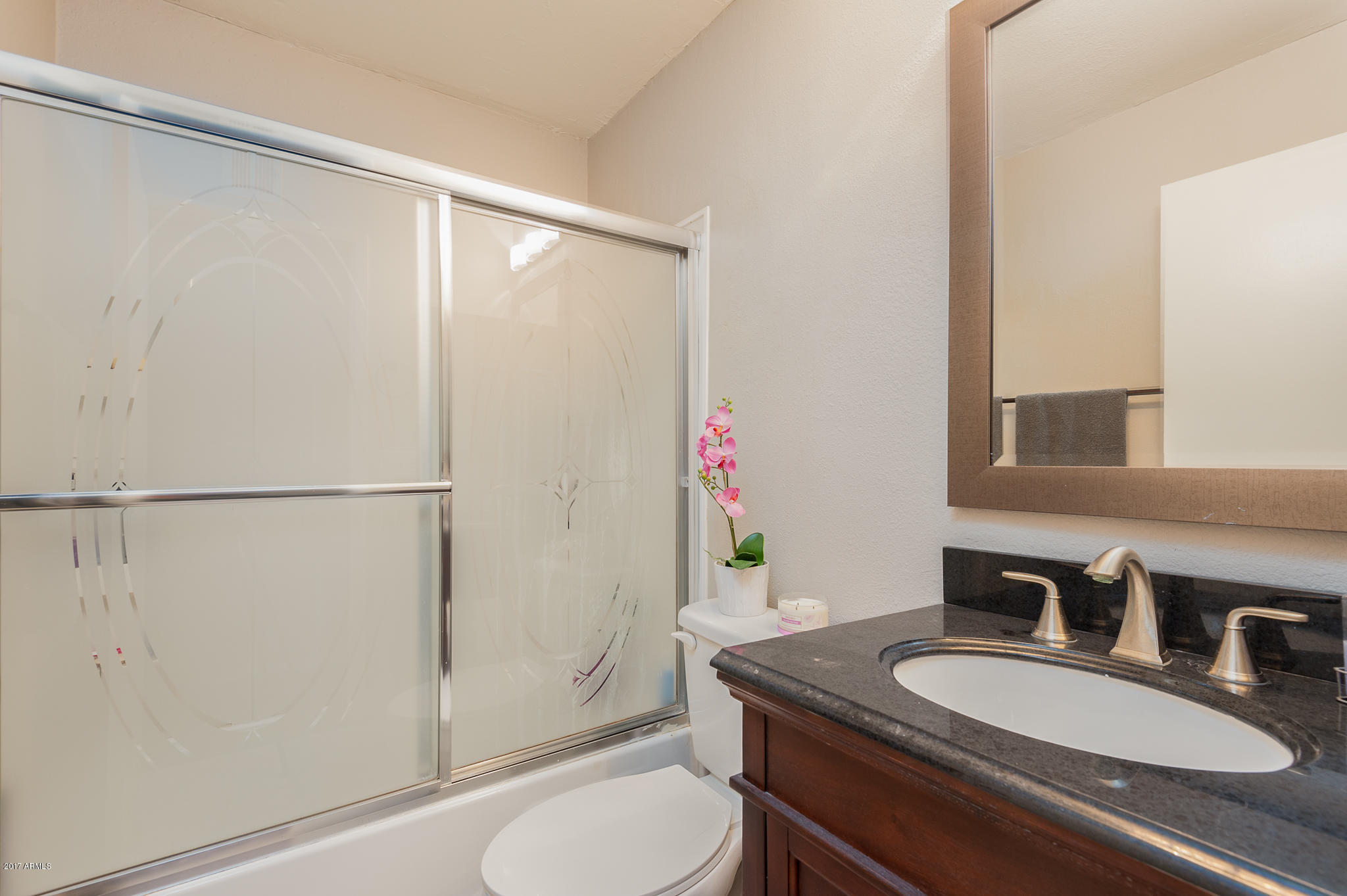1240 East Marny Road Tempe, AZ 85288 - Photo 19 of 25 bathroom 2