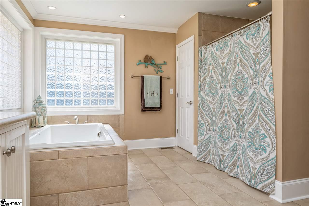 420 Roberts Road Taylors, SC 29687 - Photo 28 of 35 Gallery Image 28