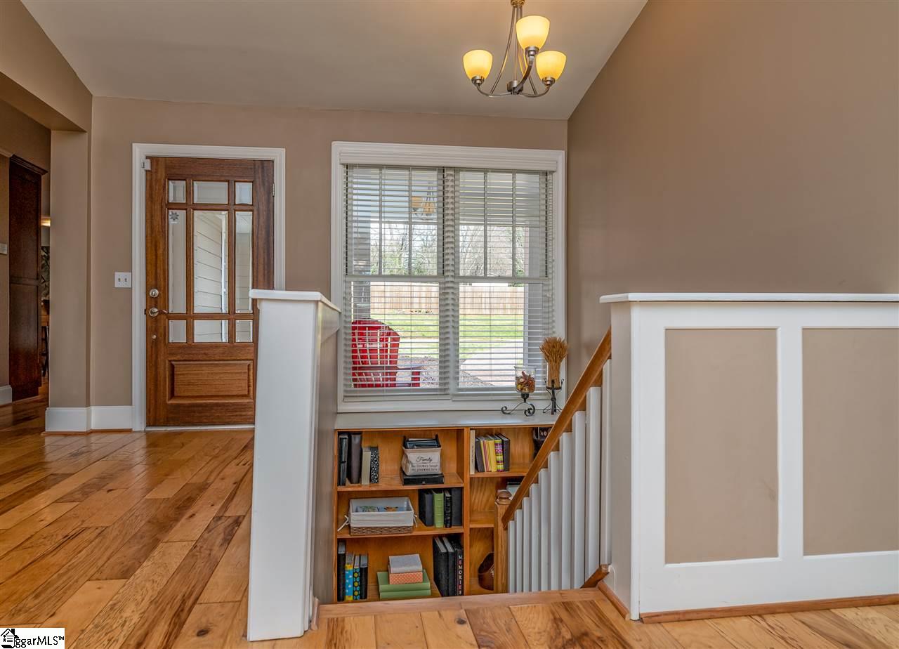 420 Roberts Road Taylors, SC 29687 - Photo 4 of 35 Gallery Image 4