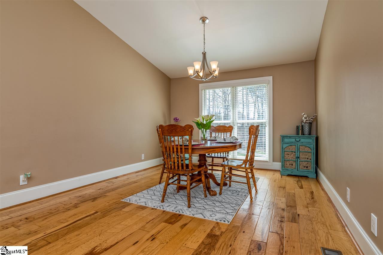 420 Roberts Road Taylors, SC 29687 - Photo 5 of 35 Gallery Image 5