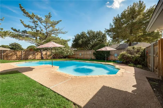 $475,000 | 1900 Ports O Call Drive, Plano, TX 75075