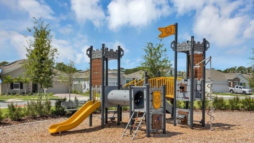2667 Skyline Loop Kissimmee, FL 34758 - Photo 12 of 13 a view of outdoor space with seating area