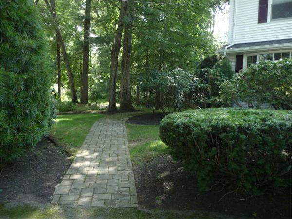 22 Sturges Road Sharon, MA 02067 - Photo 5 of 27 Gallery Image 5