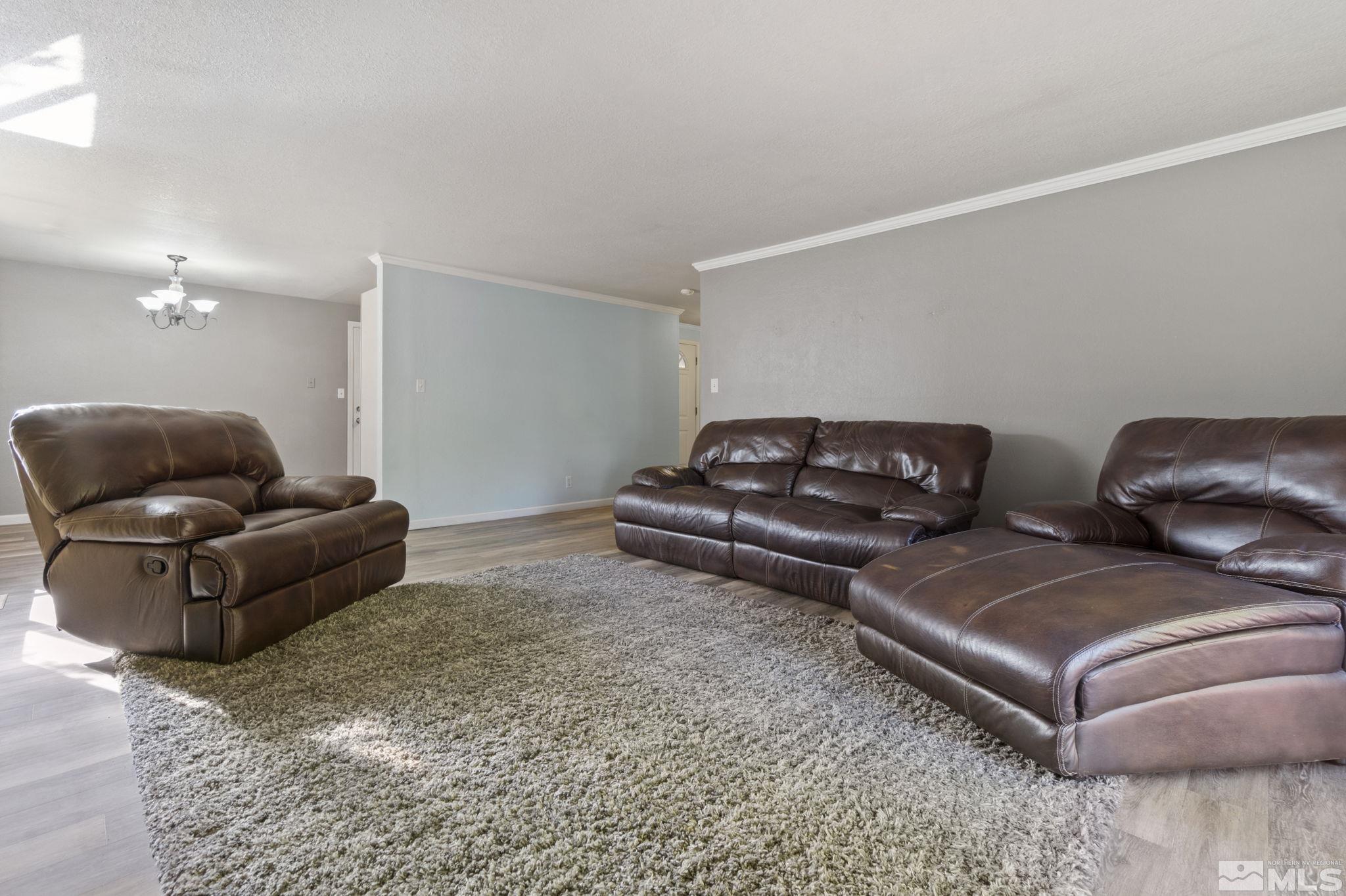 3961 Kentwood Court Reno, NV 89503 - Photo 5 of 27 Photo 5